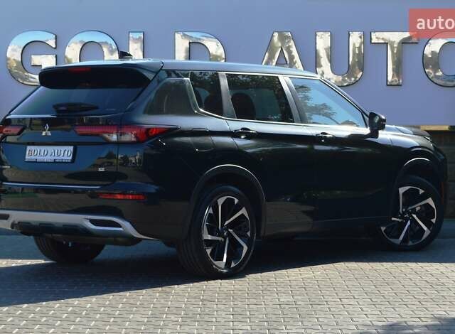 Мицубиси Аутлендер 2021 в Одессе на Automoto.ua Черный Мицубиси Аутлендер, объемом двигателя 2.49 л и пробегом 86 тыс. км за 29500 $, фото 12 на Automoto.ua