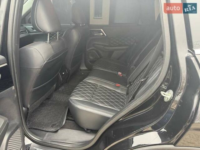Черный Мицубиси Аутлендер, объемом двигателя 2.49 л и пробегом 87 тыс. км за 27100 $, фото 10 на Automoto.ua