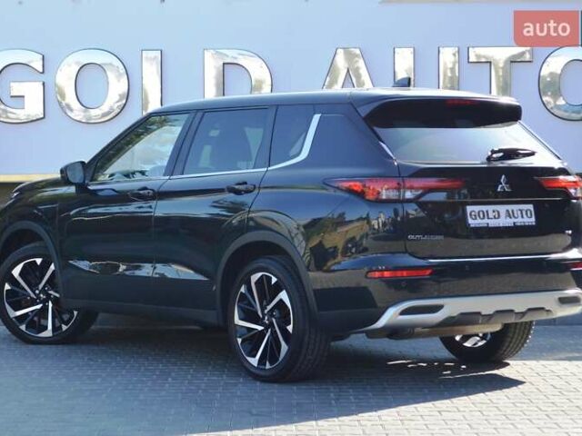 Мицубиси Аутлендер 2021 в Одессе на Automoto.ua Черный Мицубиси Аутлендер, объемом двигателя 2.49 л и пробегом 86 тыс. км за 29500 $, фото 8 на Automoto.ua