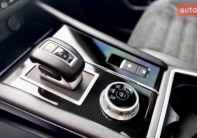 Чорний Міцубісі Аутлендер, об'ємом двигуна 2.49 л та пробігом 120 тис. км за 28500 $, фото 14 на Automoto.ua