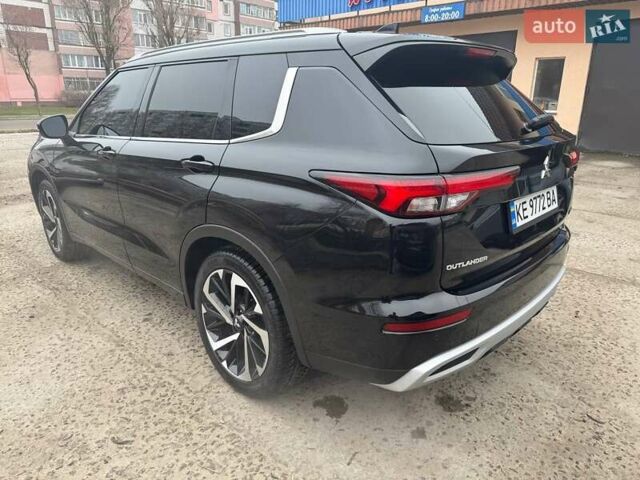 Черный Мицубиси Аутлендер, объемом двигателя 2.49 л и пробегом 87 тыс. км за 27100 $, фото 7 на Automoto.ua