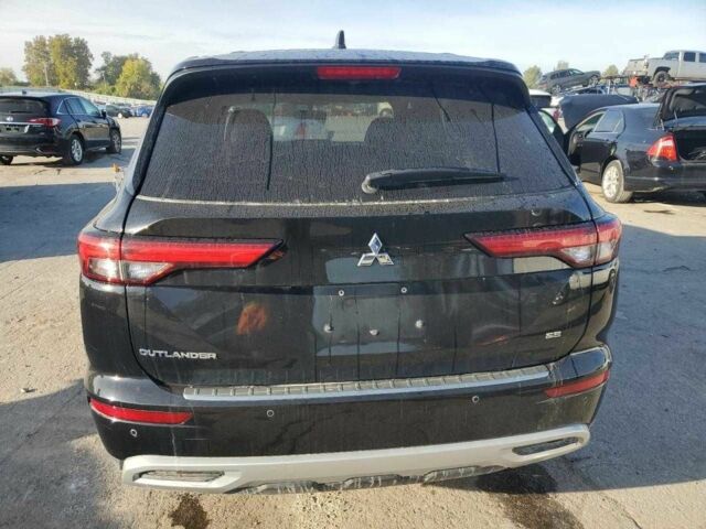 Черный Мицубиси Аутлендер, объемом двигателя 2.5 л и пробегом 18 тыс. км за 7000 $, фото 5 на Automoto.ua