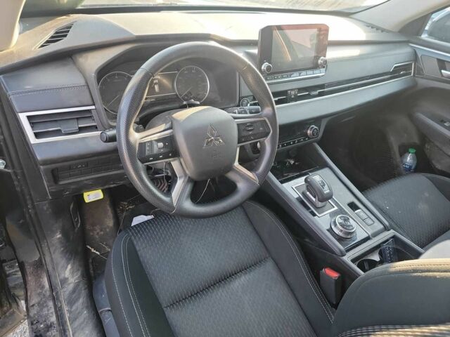 Черный Мицубиси Аутлендер, объемом двигателя 2.4 л и пробегом 65 тыс. км за 20200 $, фото 7 на Automoto.ua