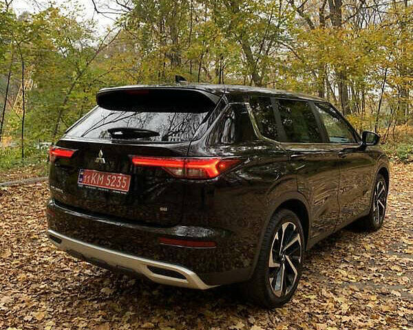 Черный Мицубиси Аутлендер, объемом двигателя 2.49 л и пробегом 70 тыс. км за 21000 $, фото 17 на Automoto.ua