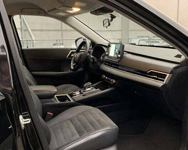 Черный Мицубиси Аутлендер, объемом двигателя 2.49 л и пробегом 70 тыс. км за 21000 $, фото 10 на Automoto.ua