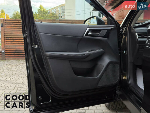 Чорний Міцубісі Аутлендер, об'ємом двигуна 2.49 л та пробігом 8 тис. км за 32000 $, фото 16 на Automoto.ua