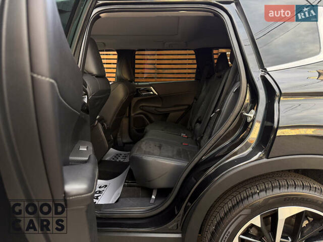 Чорний Міцубісі Аутлендер, об'ємом двигуна 2.49 л та пробігом 8 тис. км за 32000 $, фото 22 на Automoto.ua