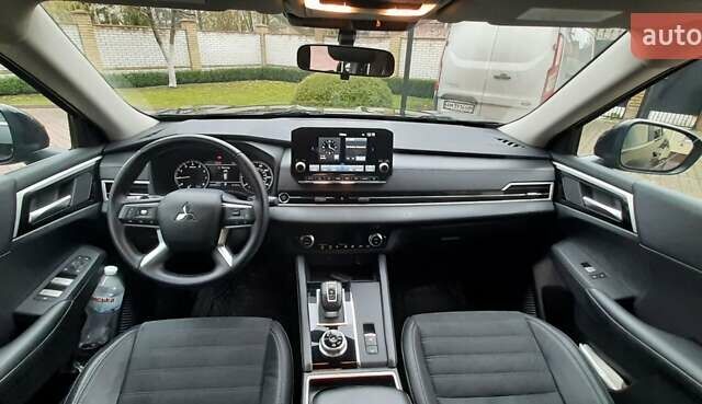 Черный Мицубиси Аутлендер, объемом двигателя 2.5 л и пробегом 69 тыс. км за 24500 $, фото 30 на Automoto.ua