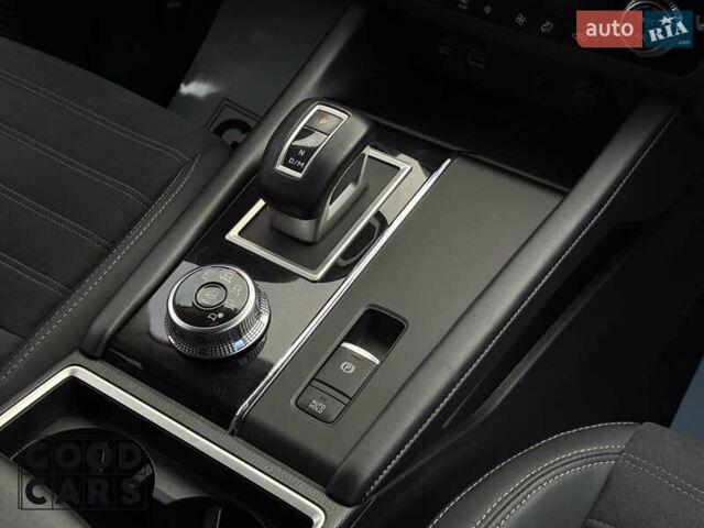 Чорний Міцубісі Аутлендер, об'ємом двигуна 2.49 л та пробігом 8 тис. км за 32000 $, фото 32 на Automoto.ua