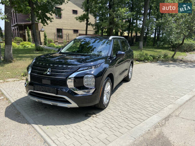 Чорний Міцубісі Аутлендер, об'ємом двигуна 2.5 л та пробігом 23 тис. км за 24500 $, фото 6 на Automoto.ua