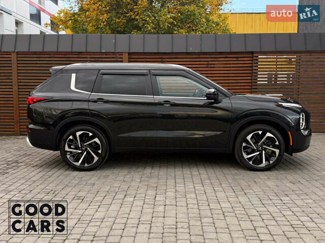 Чорний Міцубісі Аутлендер, об'ємом двигуна 2.49 л та пробігом 8 тис. км за 32000 $, фото 7 на Automoto.ua