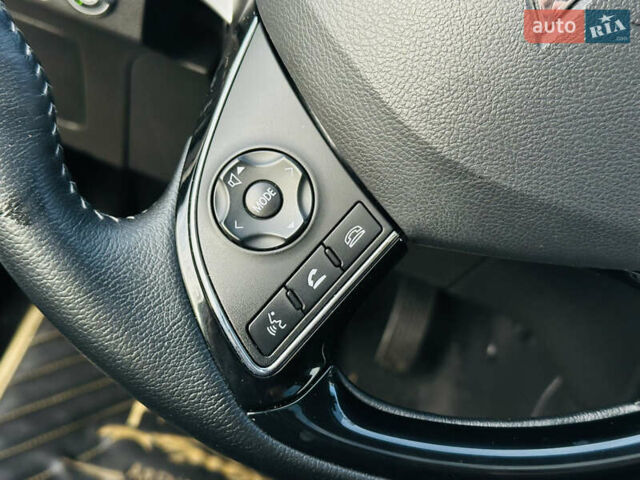 Черный Мицубиси Аутлендер, объемом двигателя 2.36 л и пробегом 64 тыс. км за 29900 $, фото 33 на Automoto.ua