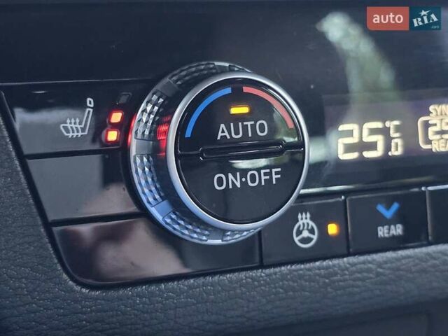 Черный Мицубиси Аутлендер, объемом двигателя 2.36 л и пробегом 37 тыс. км за 37000 $, фото 41 на Automoto.ua