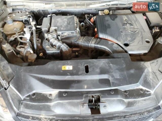 Черный Мицубиси Аутлендер, объемом двигателя 2.4 л и пробегом 24 тыс. км за 12050 $, фото 11 на Automoto.ua