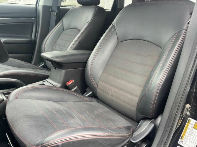 Черный Мицубиси Аутлендер, объемом двигателя 2 л и пробегом 17 тыс. км за 8800 $, фото 8 на Automoto.ua