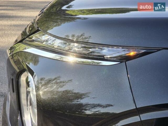 Черный Мицубиси Аутлендер, объемом двигателя 2.36 л и пробегом 37 тыс. км за 37000 $, фото 54 на Automoto.ua