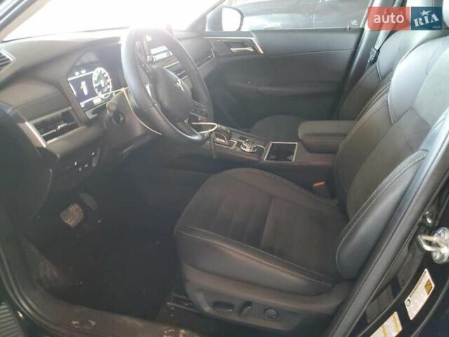 Черный Мицубиси Аутлендер, объемом двигателя 2.4 л и пробегом 24 тыс. км за 12050 $, фото 6 на Automoto.ua