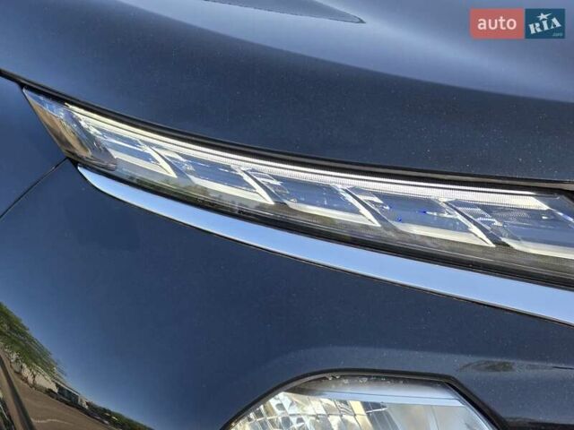 Черный Мицубиси Аутлендер, объемом двигателя 2.36 л и пробегом 37 тыс. км за 37000 $, фото 67 на Automoto.ua