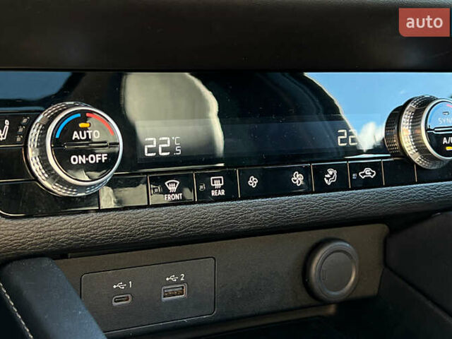 Черный Мицубиси Аутлендер, объемом двигателя 2.49 л и пробегом 6 тыс. км за 29300 $, фото 16 на Automoto.ua