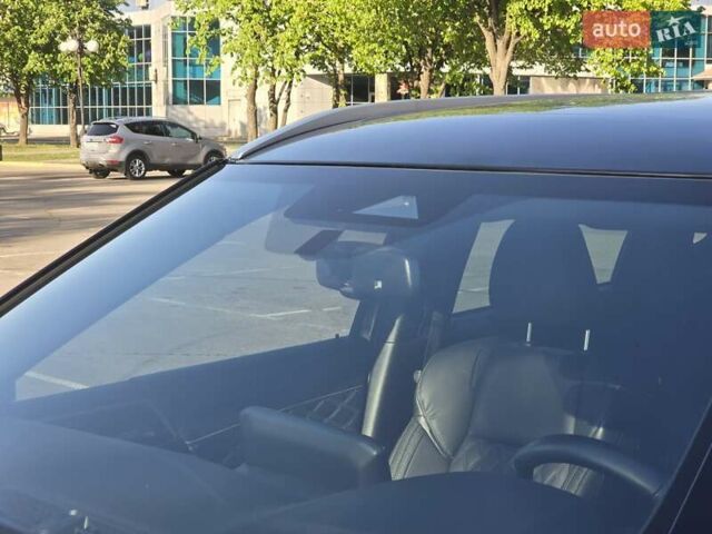 Черный Мицубиси Аутлендер, объемом двигателя 2.36 л и пробегом 37 тыс. км за 37000 $, фото 58 на Automoto.ua