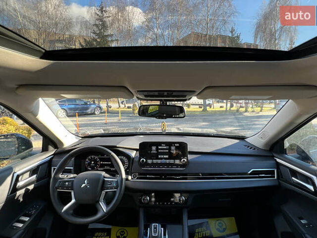 Черный Мицубиси Аутлендер, объемом двигателя 2.49 л и пробегом 6 тыс. км за 29300 $, фото 13 на Automoto.ua