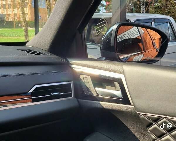 Черный Мицубиси Аутлендер, объемом двигателя 2.36 л и пробегом 37 тыс. км за 37000 $, фото 27 на Automoto.ua