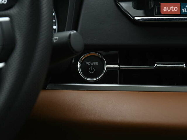 Черный Мицубиси Аутлендер, объемом двигателя 2.36 л и пробегом 20 тыс. км за 38000 $, фото 51 на Automoto.ua