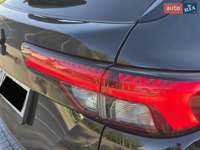 Черный Мицубиси Аутлендер, объемом двигателя 2.36 л и пробегом 37 тыс. км за 37000 $, фото 13 на Automoto.ua