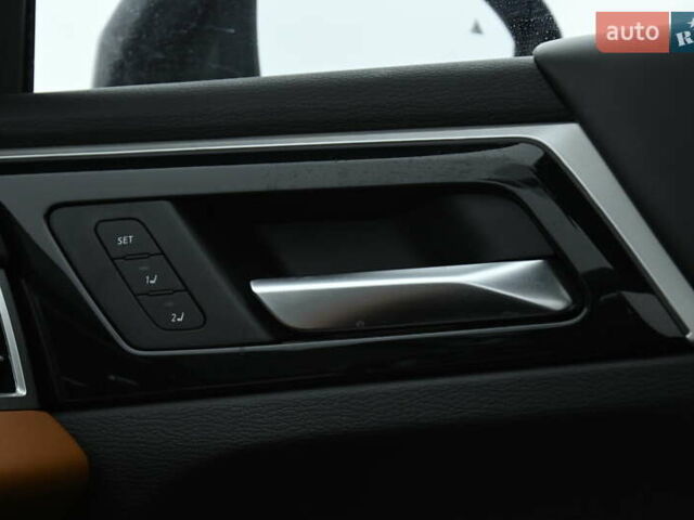 Черный Мицубиси Аутлендер, объемом двигателя 2.36 л и пробегом 20 тыс. км за 38000 $, фото 37 на Automoto.ua