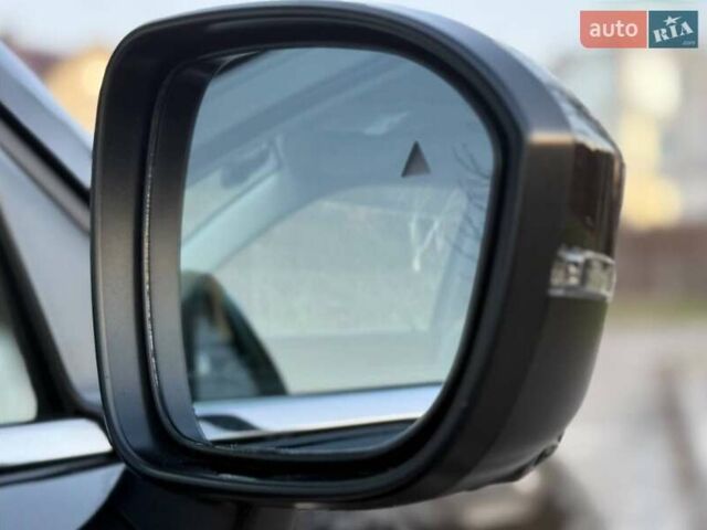 Черный Мицубиси Аутлендер, объемом двигателя 2.36 л и пробегом 37 тыс. км за 37000 $, фото 50 на Automoto.ua