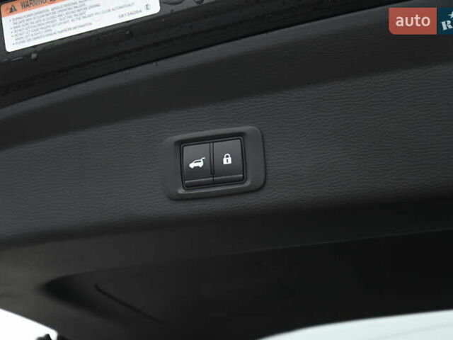 Черный Мицубиси Аутлендер, объемом двигателя 2.36 л и пробегом 20 тыс. км за 38000 $, фото 44 на Automoto.ua