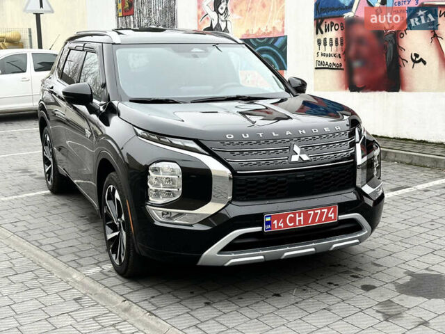 Черный Мицубиси Аутлендер, объемом двигателя 2.4 л и пробегом 56 тыс. км за 37300 $, фото 10 на Automoto.ua