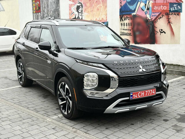 Черный Мицубиси Аутлендер, объемом двигателя 2.4 л и пробегом 56 тыс. км за 37300 $, фото 9 на Automoto.ua