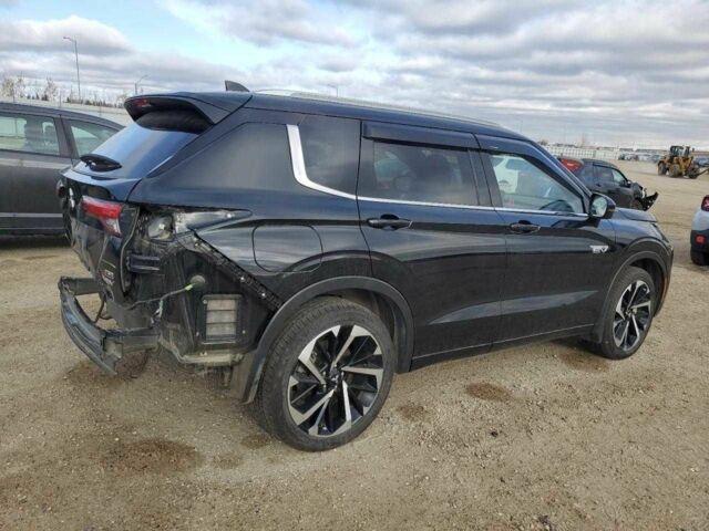 Чорний Міцубісі Аутлендер, об'ємом двигуна 2.4 л та пробігом 26 тис. км за 15000 $, фото 2 на Automoto.ua