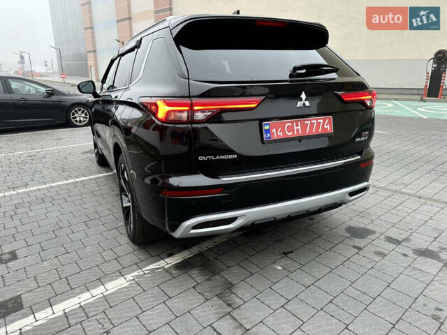 Черный Мицубиси Аутлендер, объемом двигателя 2.4 л и пробегом 56 тыс. км за 37300 $, фото 34 на Automoto.ua
