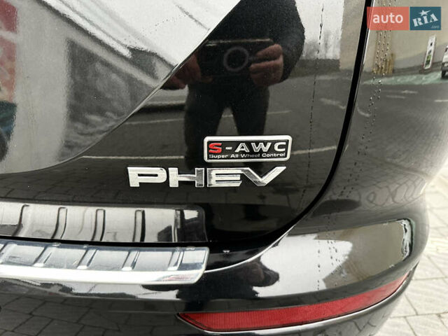 Черный Мицубиси Аутлендер, объемом двигателя 2.4 л и пробегом 56 тыс. км за 37300 $, фото 37 на Automoto.ua