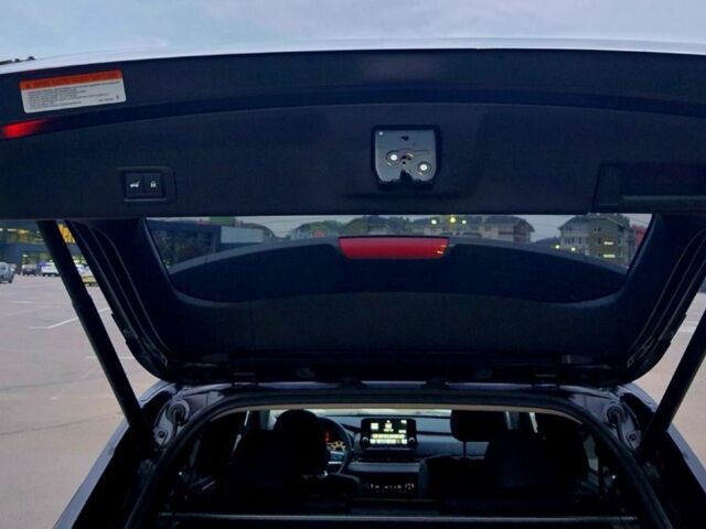 Черный Мицубиси Аутлендер, объемом двигателя 2.5 л и пробегом 5 тыс. км за 32499 $, фото 5 на Automoto.ua