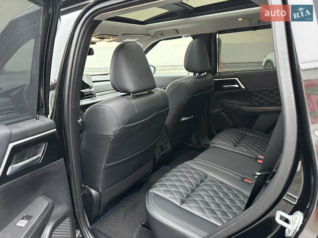 Черный Мицубиси Аутлендер, объемом двигателя 2.4 л и пробегом 56 тыс. км за 37300 $, фото 60 на Automoto.ua