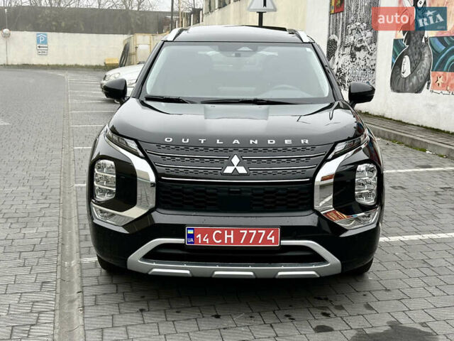 Черный Мицубиси Аутлендер, объемом двигателя 2.4 л и пробегом 56 тыс. км за 37300 $, фото 11 на Automoto.ua