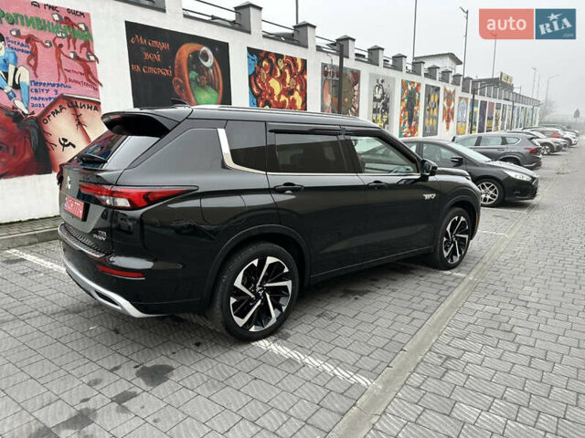 Черный Мицубиси Аутлендер, объемом двигателя 2.4 л и пробегом 56 тыс. км за 37300 $, фото 31 на Automoto.ua