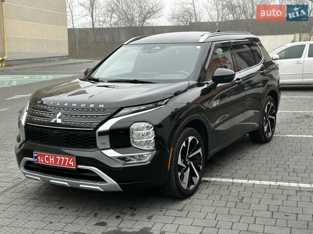 Черный Мицубиси Аутлендер, объемом двигателя 2.4 л и пробегом 56 тыс. км за 37300 $, фото 13 на Automoto.ua