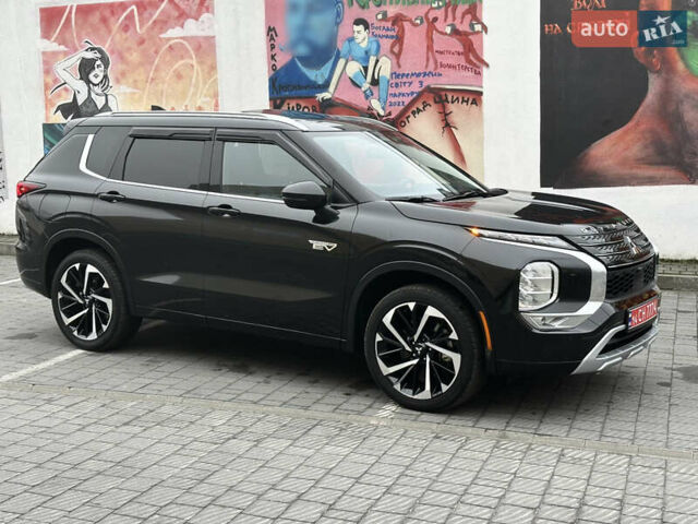 Черный Мицубиси Аутлендер, объемом двигателя 2.4 л и пробегом 56 тыс. км за 37300 $, фото 28 на Automoto.ua