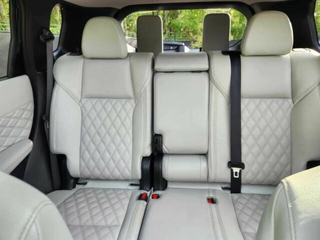 Черный Мицубиси Аутлендер, объемом двигателя 2.4 л и пробегом 26 тыс. км за 14200 $, фото 10 на Automoto.ua