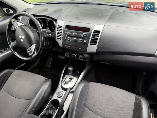 Коричневий Міцубісі Аутлендер, об'ємом двигуна 2.36 л та пробігом 200 тис. км за 9150 $, фото 13 на Automoto.ua