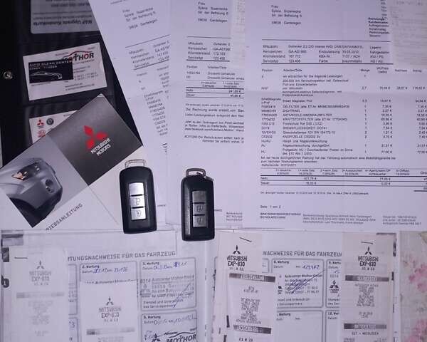 Коричневий Міцубісі Аутлендер, об'ємом двигуна 2.2 л та пробігом 240 тис. км за 10900 $, фото 35 на Automoto.ua