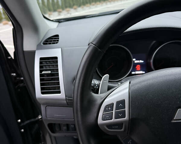 Коричневий Міцубісі Аутлендер, об'ємом двигуна 2.2 л та пробігом 235 тис. км за 10600 $, фото 44 на Automoto.ua