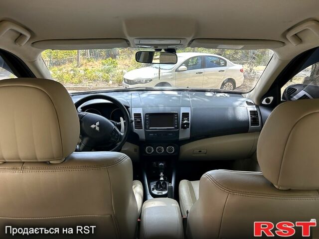 Коричневый Мицубиси Аутлендер, объемом двигателя 2.2 л и пробегом 281 тыс. км за 11250 $, фото 7 на Automoto.ua