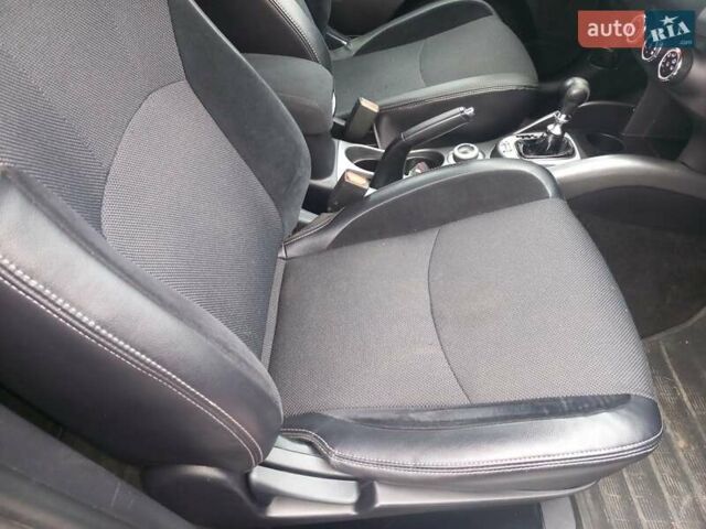 Коричневий Міцубісі Аутлендер, об'ємом двигуна 2.2 л та пробігом 240 тис. км за 10900 $, фото 4 на Automoto.ua