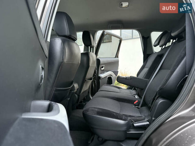 Коричневий Міцубісі Аутлендер, об'ємом двигуна 2.2 л та пробігом 235 тис. км за 10600 $, фото 30 на Automoto.ua