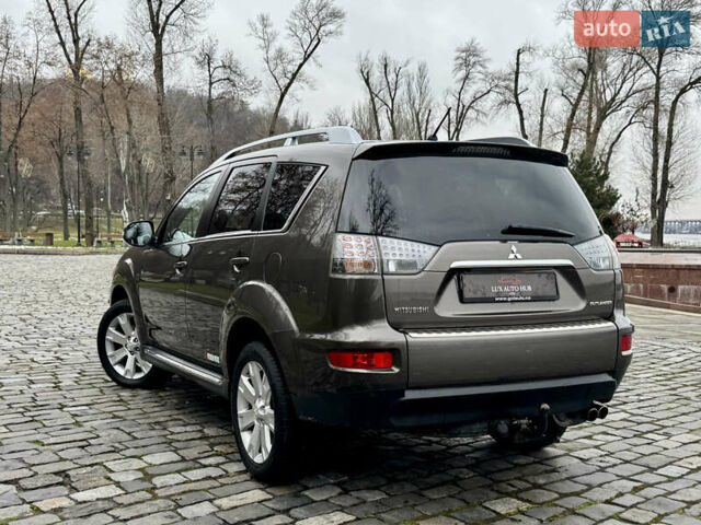 Коричневый Мицубиси Аутлендер, объемом двигателя 2.18 л и пробегом 208 тыс. км за 10555 $, фото 36 на Automoto.ua